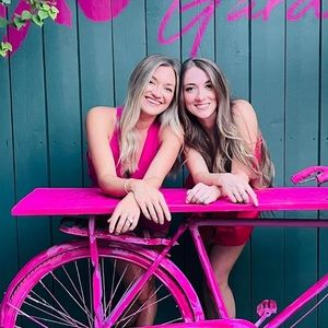 Meet your Posher, Darbi